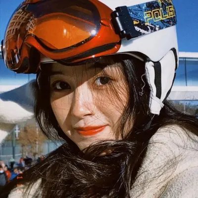 尤莉亚老师的红线